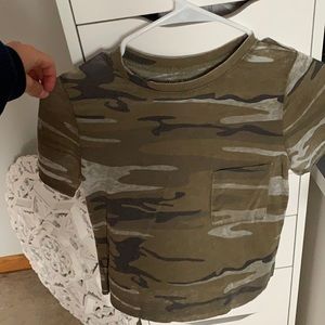 camo crop top